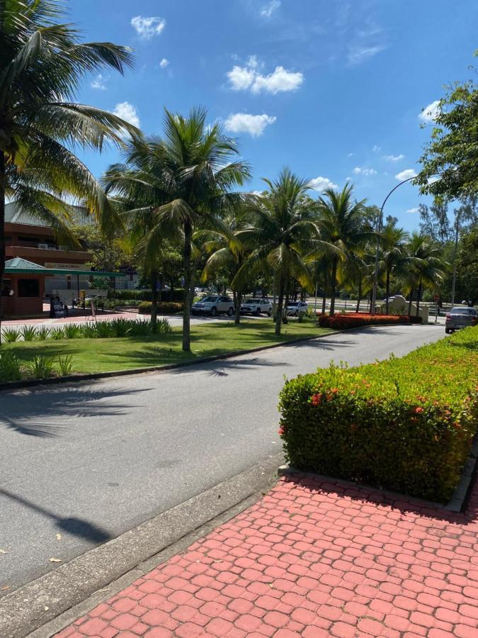 Barra Da Tijuca - 9 - Flat Premium Com Cozinha, Fogao Cooktop, Geladeira Grande, Smart Tv Grande, Lindo E Muitissimo Confortavel, Balsa A Gratis E Estacionamento Gratuito * Rio de Janeiro