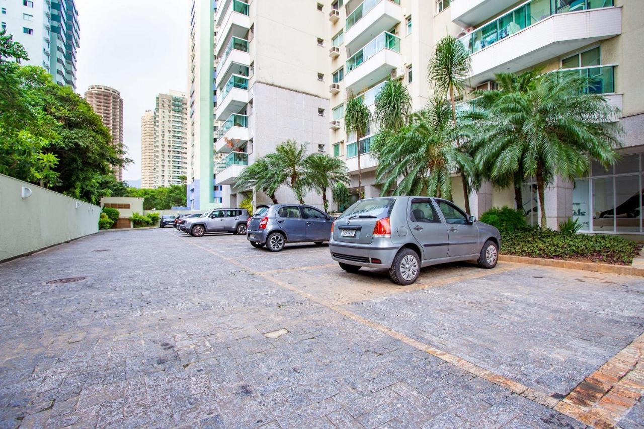 Confortavel Apto 2qtos C/ Varanda E Vista Mar Apartment Rio de Janeiro