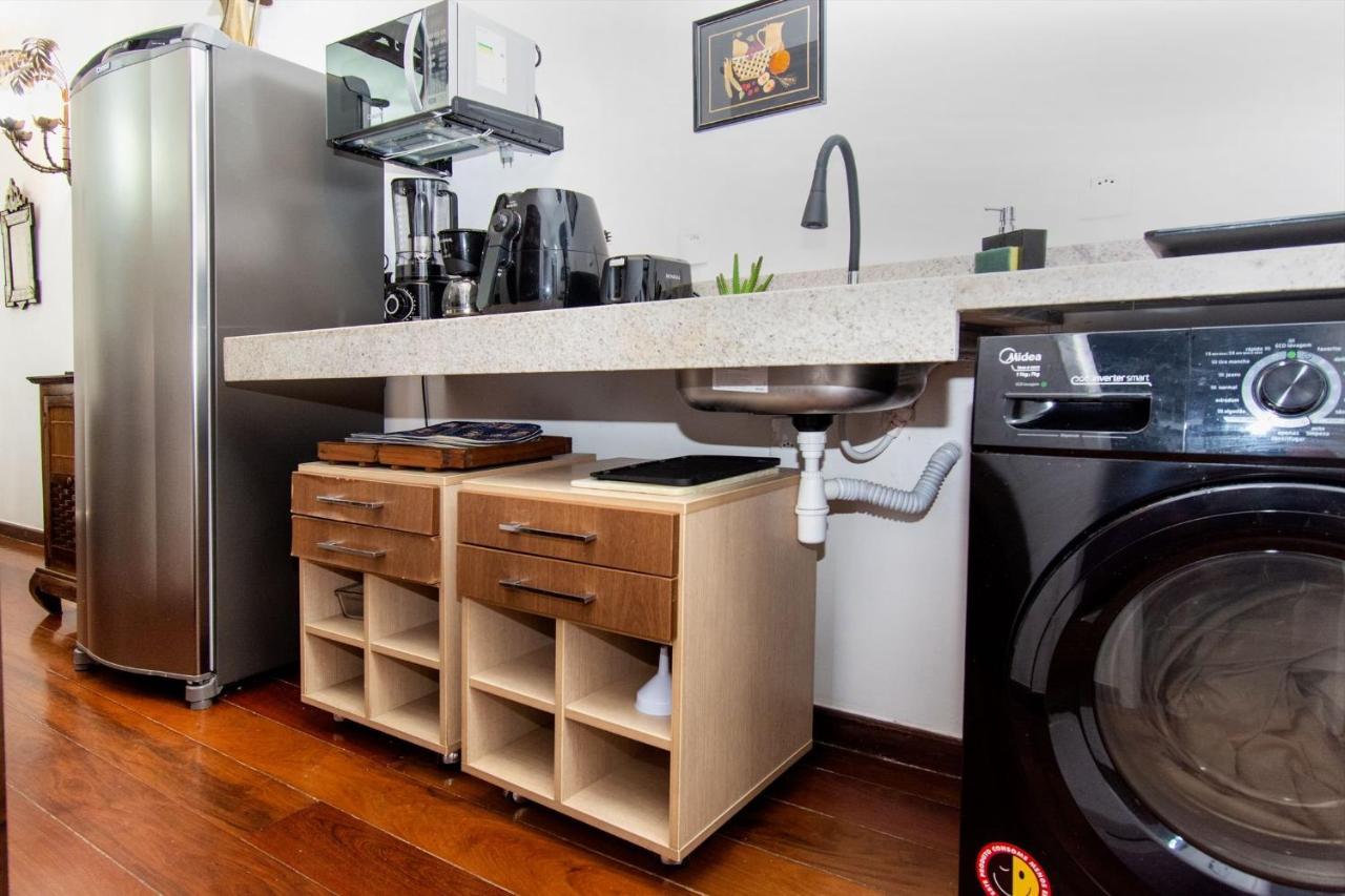 Caminhe A De Ipanema E A Rua Farme De Amoedo, 2 Quartos, Todo Reformado, Ar, Wi Fi Apartment *