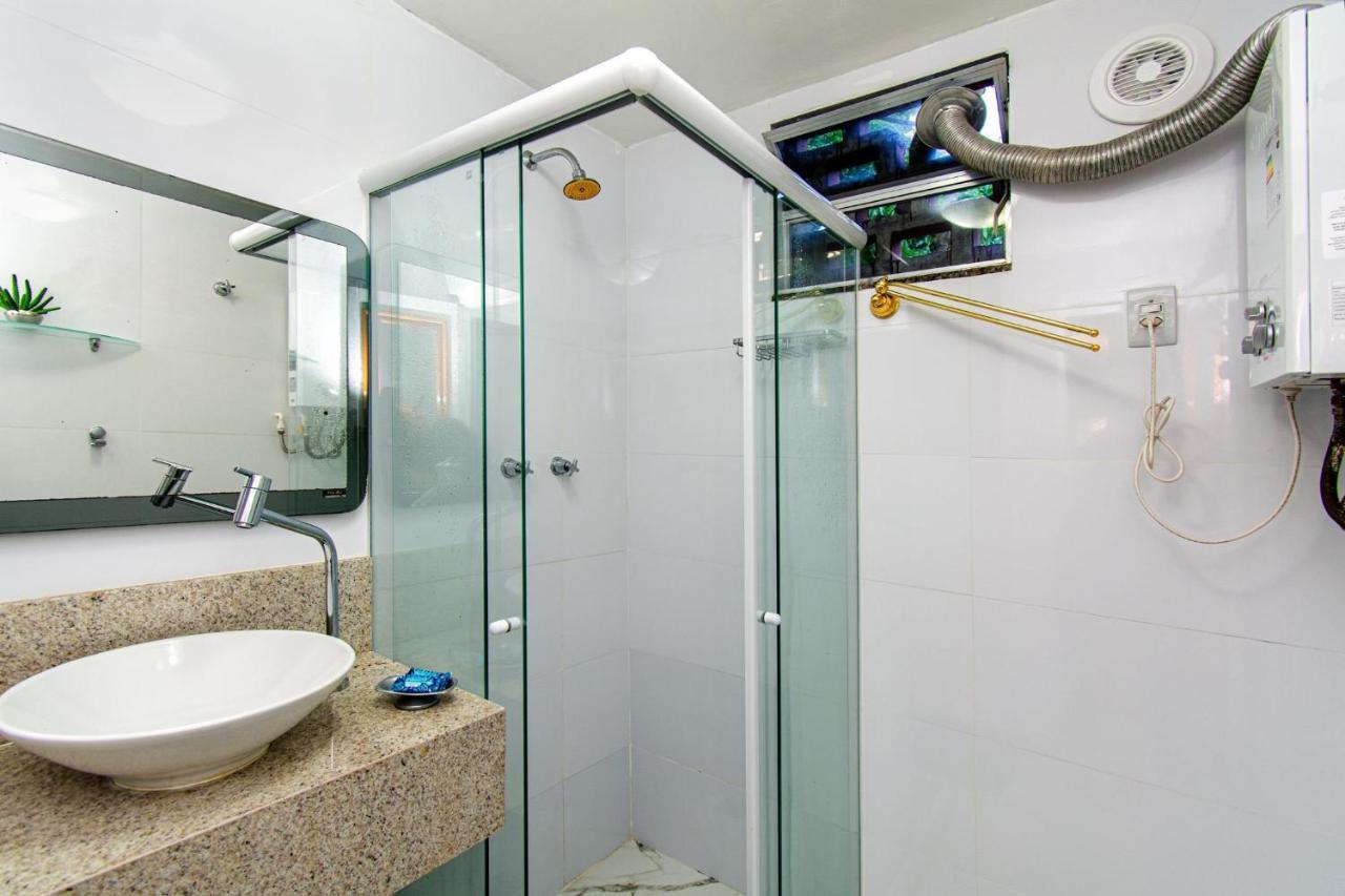 Caminhe A De Ipanema E A Rua Farme De Amoedo, 2 Quartos, Todo Reformado, Ar, Wi Fi Apartment Rio de Janeiro