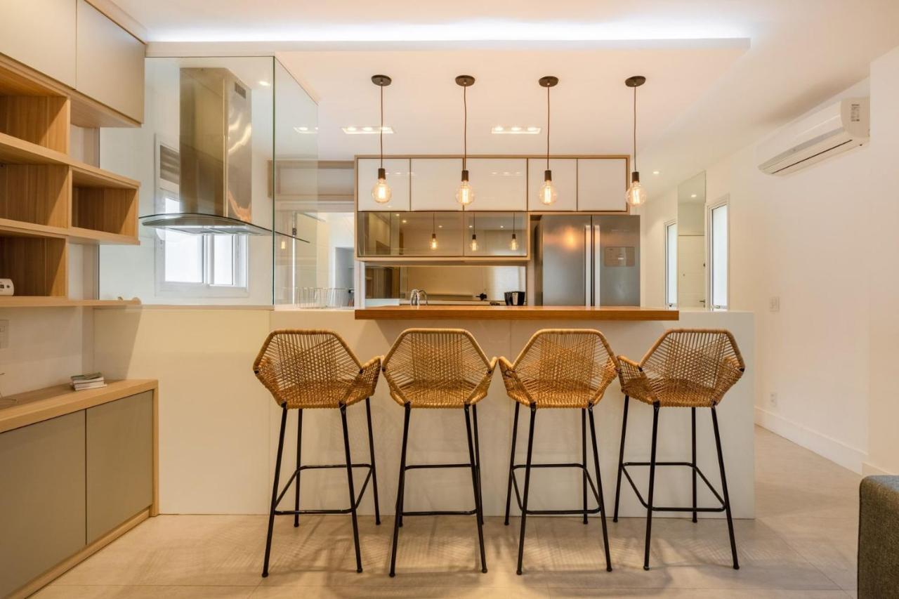Triplex Luxo Com Piscina, Bbq E Sauna P/ 8 Pessoas *