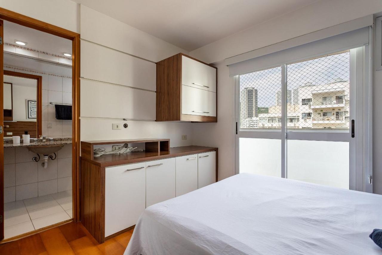 Apartamento Completo Com Piscina E área De Lazer Em Botafogo