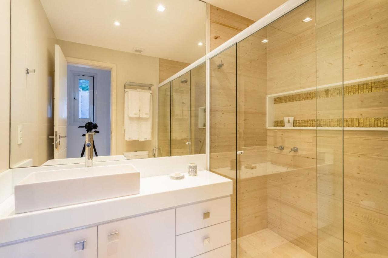 Triplex Luxo Com Piscina, Bbq E Sauna P/ 8 Pessoas