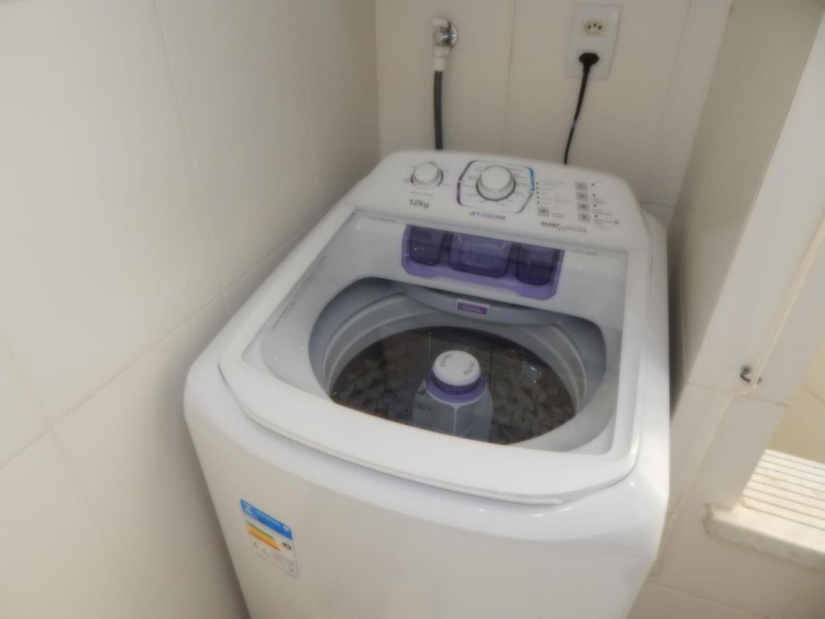 Apartamento Charmoso E Espacoso 2 Qts A 4 Minutos A Pe Do Mar