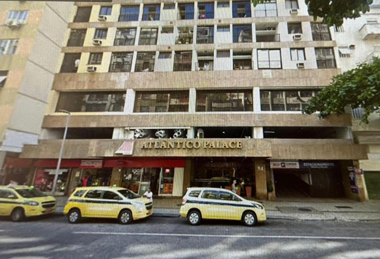 Moderno Flat Rio - Alto Padrao - Posto 6 Apartment Rio de Janeiro