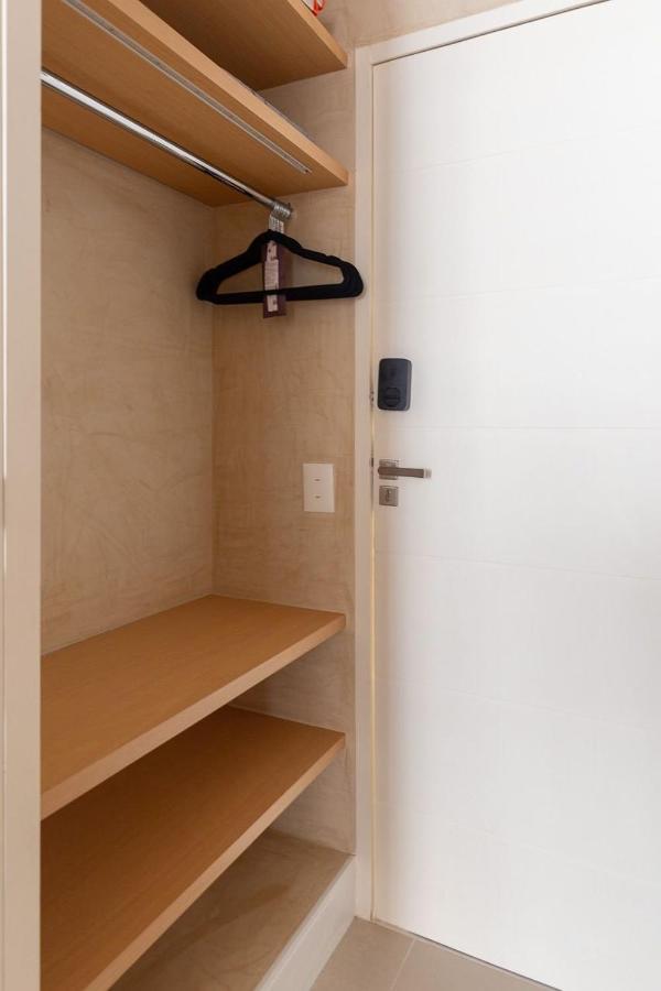 Curtaipanema: Praiano, Novo, Super Equipado Apartment