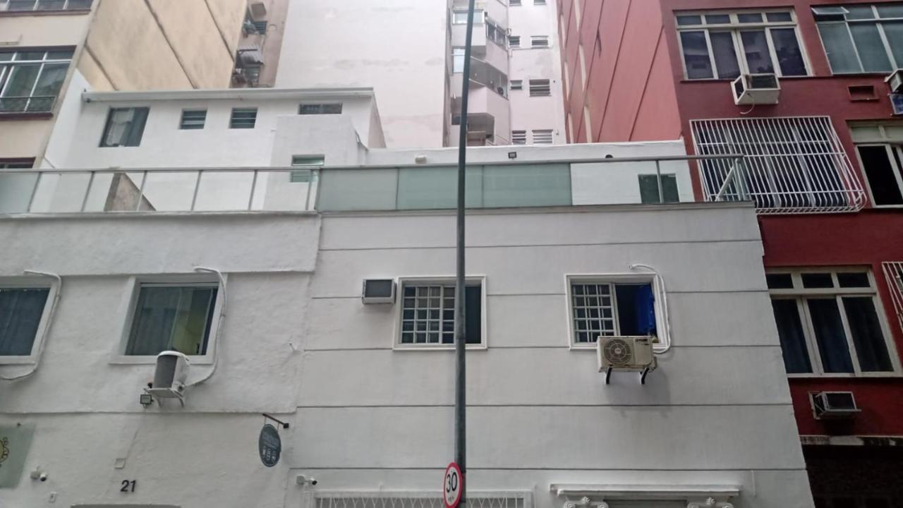 Apartamento Com Varanda Em Copacabana