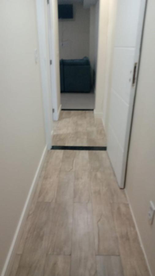 Apartamento Com Varanda Em Copacabana