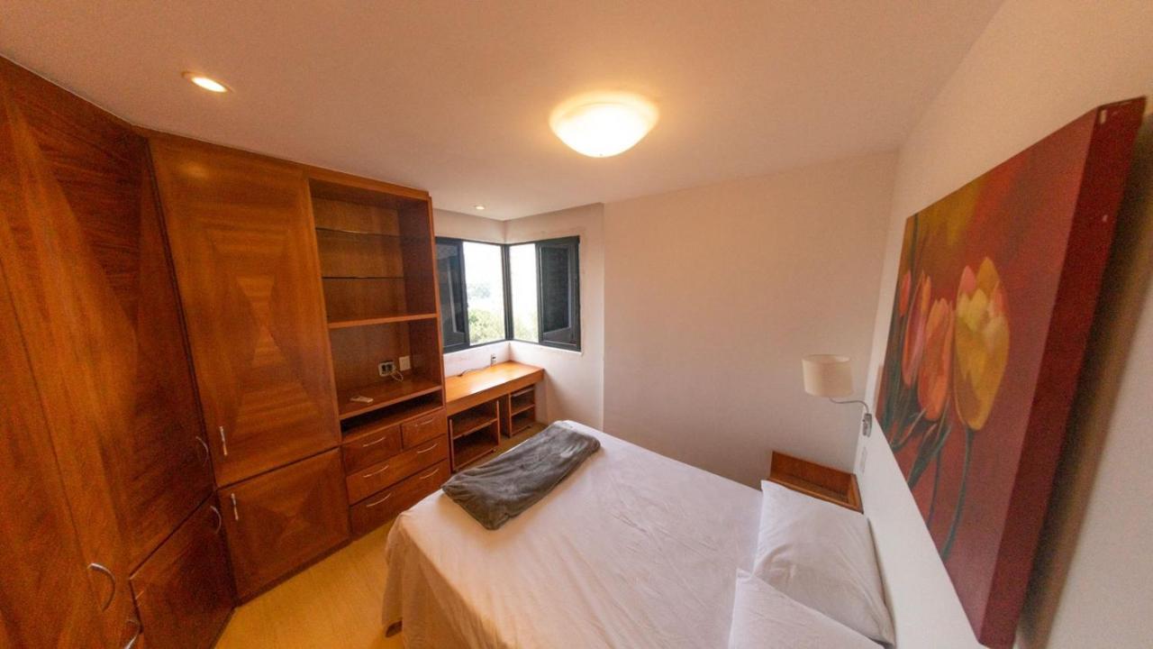 Belissimo Beira Mar Em Otima Localizacao Apartamento