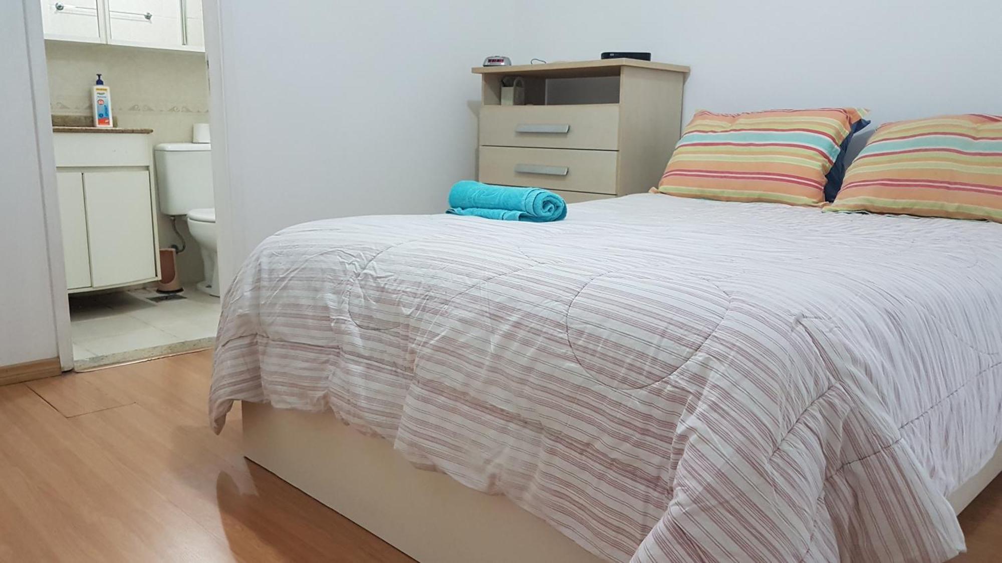 Quarto em Acomodações Particulares Santa Clara Bedrooms