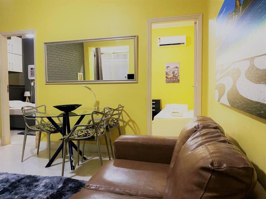Apartment Incrivel Na Avenida Atlantica