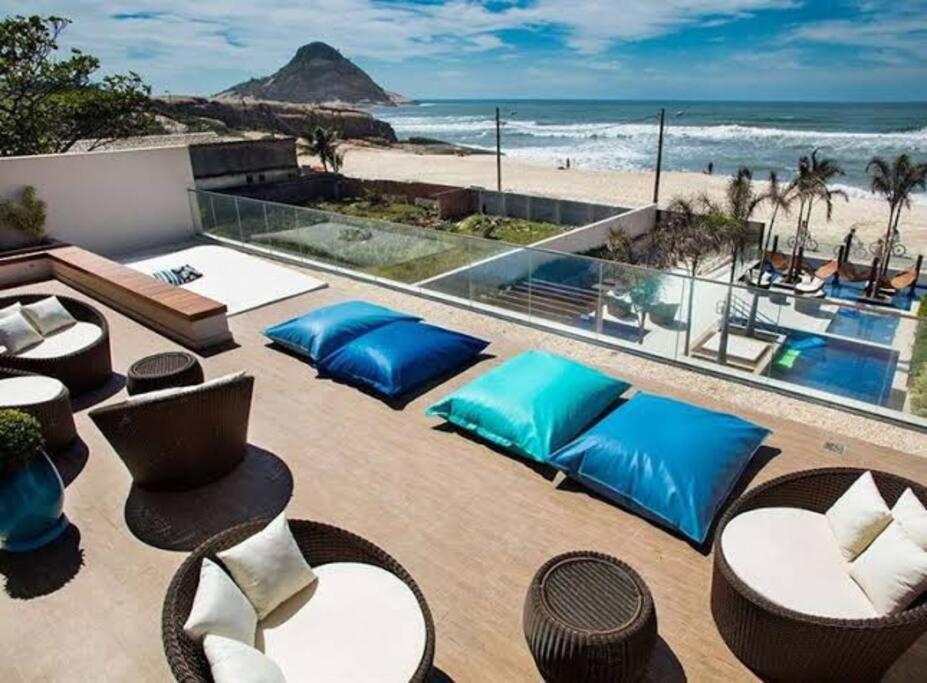 Paraiso No Recreio-rj: 02 Quartos Com Piscina Apartamento *