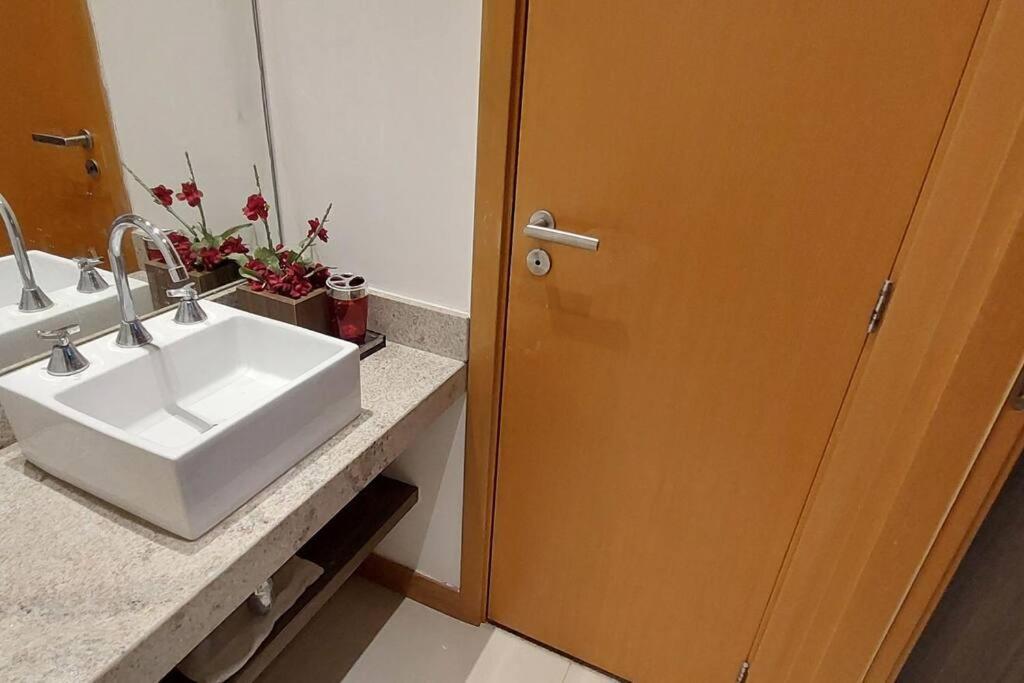 Apto Flat Midas Na Via Olimpica Encantador Apartment