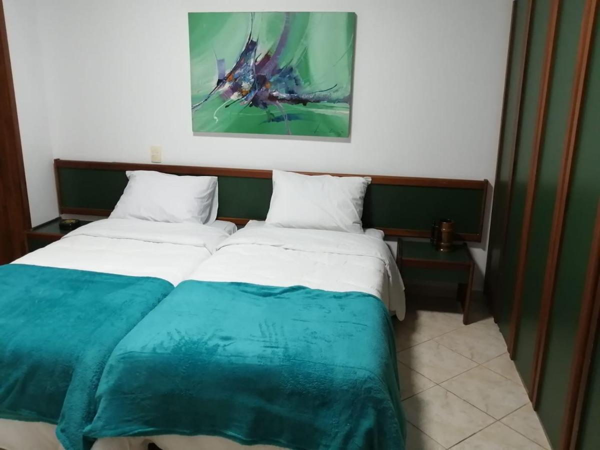 Rio Residencia, Av. Lucio Costa, 6250 - Barra Da Tijuca, * Rio de Janeiro