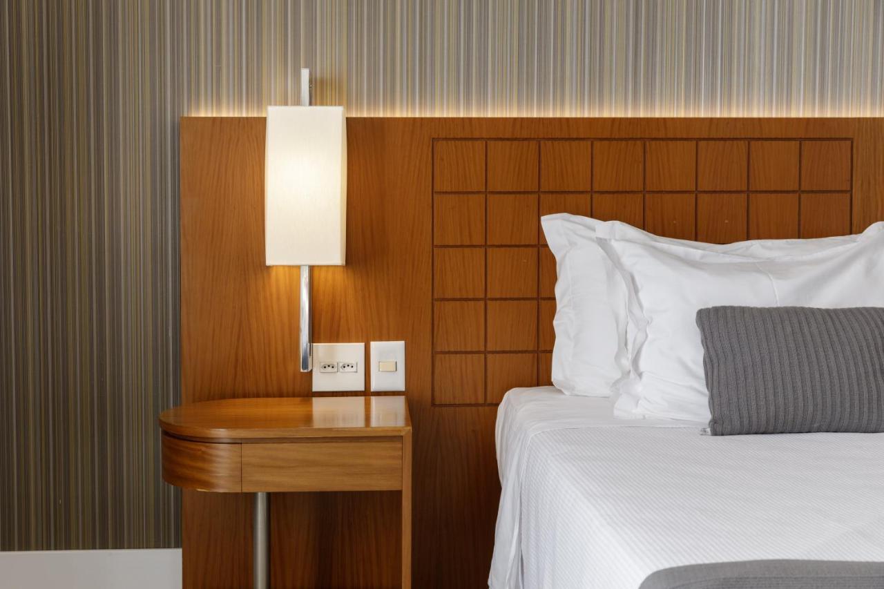 Promenade Palladium Leblon Hotel 4*