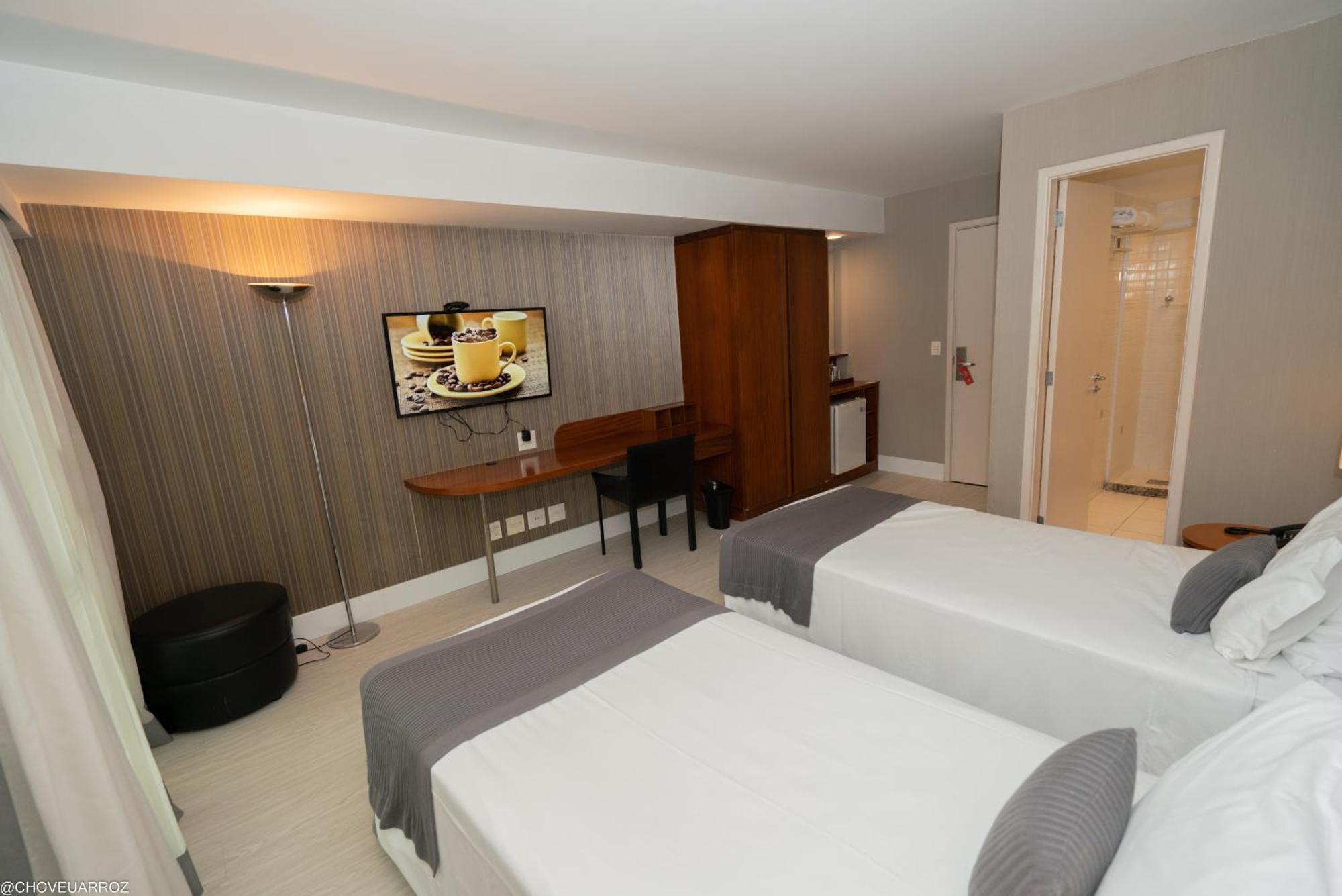 Promenade Palladium Leblon Hotel