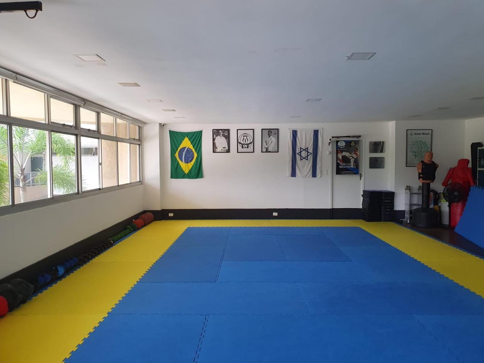 Apto. Com Linda Vista Posto 5 Barra Da Tijuca * Rio de Janeiro