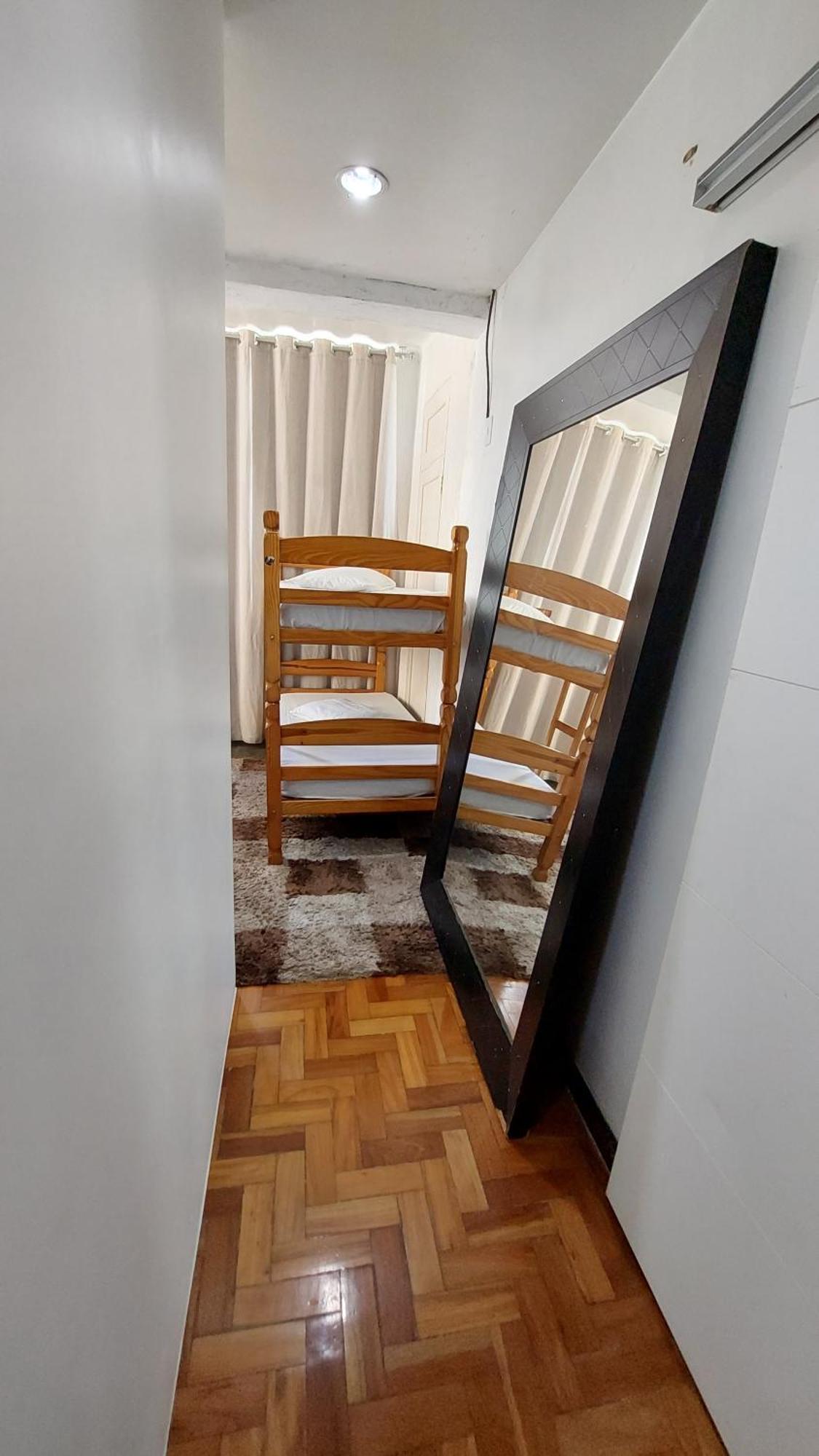 Apartamento Copacabana Vista Lateral Mar Rio de Janeiro