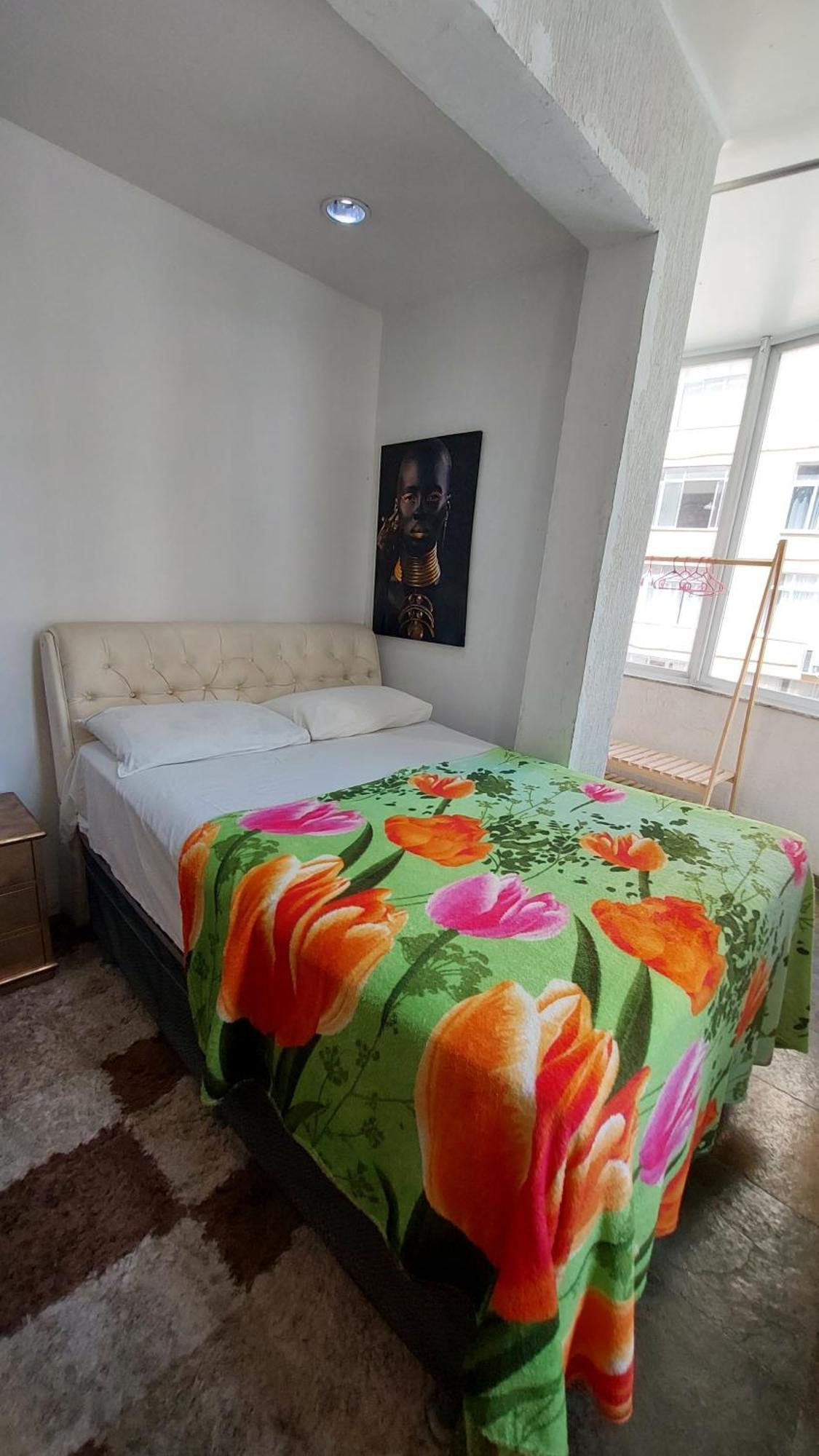 Apartamento Apartamento Copacabana Vista Lateral Mar Rio de Janeiro