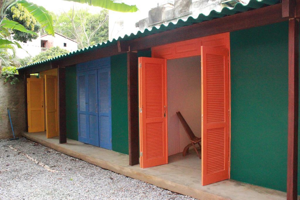 Casa Bananeiras Santa Teresa Bed & Breakfast