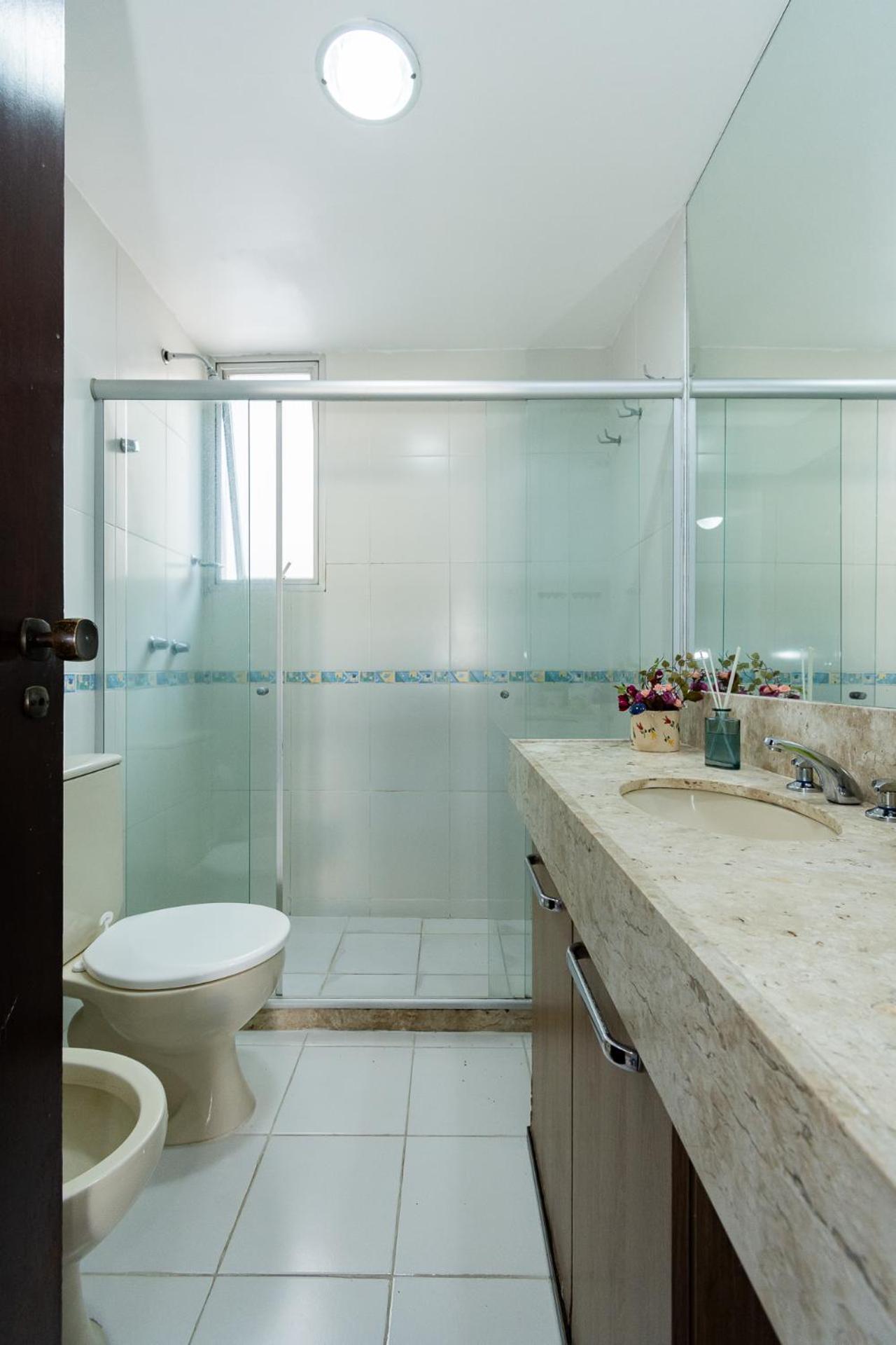 Flat Posto 6 Com Piscina - Copacabana * Rio de Janeiro