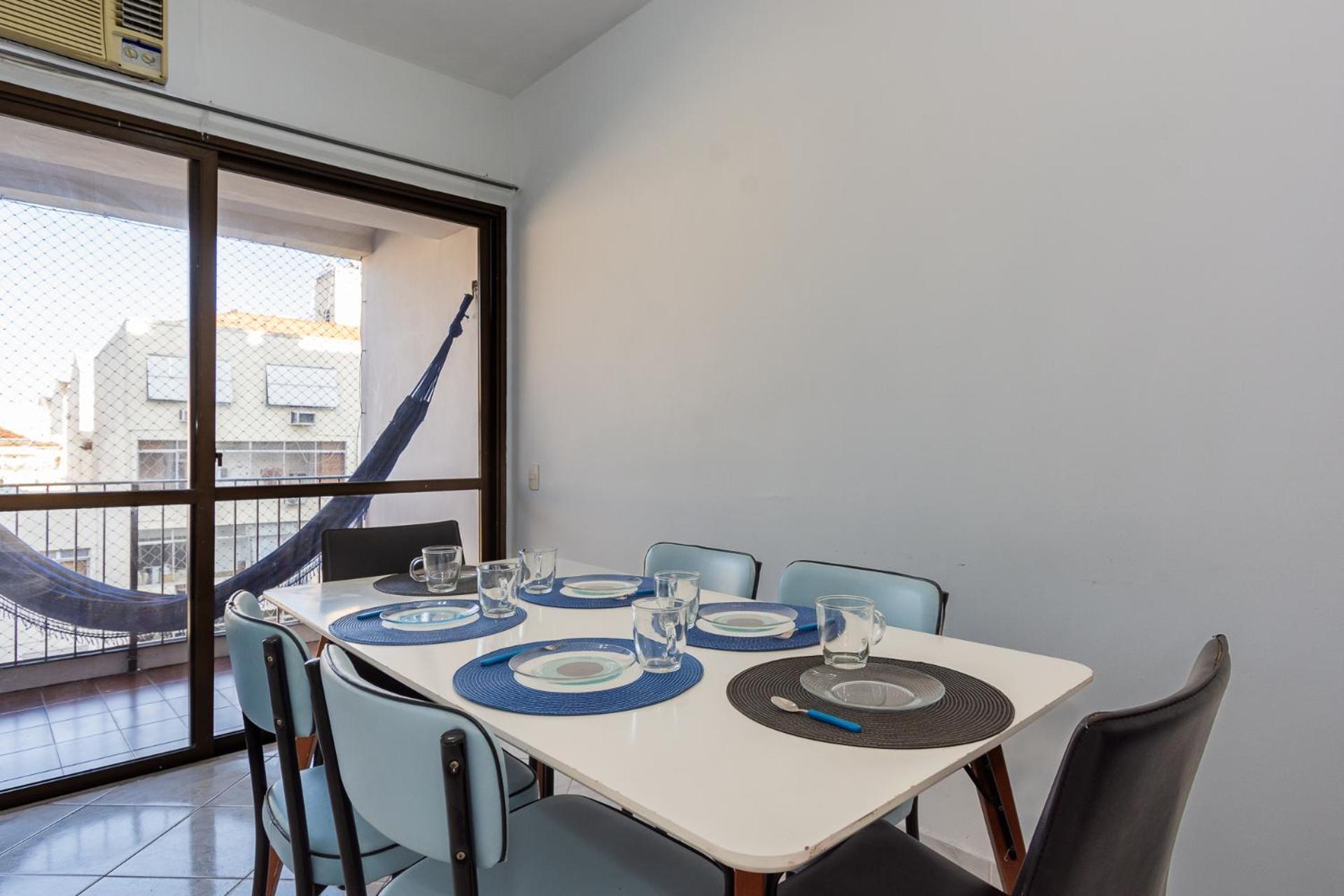 Flat Posto 6 Com Piscina - Copacabana * Rio de Janeiro