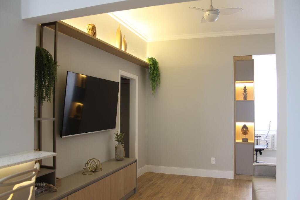 Lindo Em Ponto Nobre De Ipanema Apartamento *