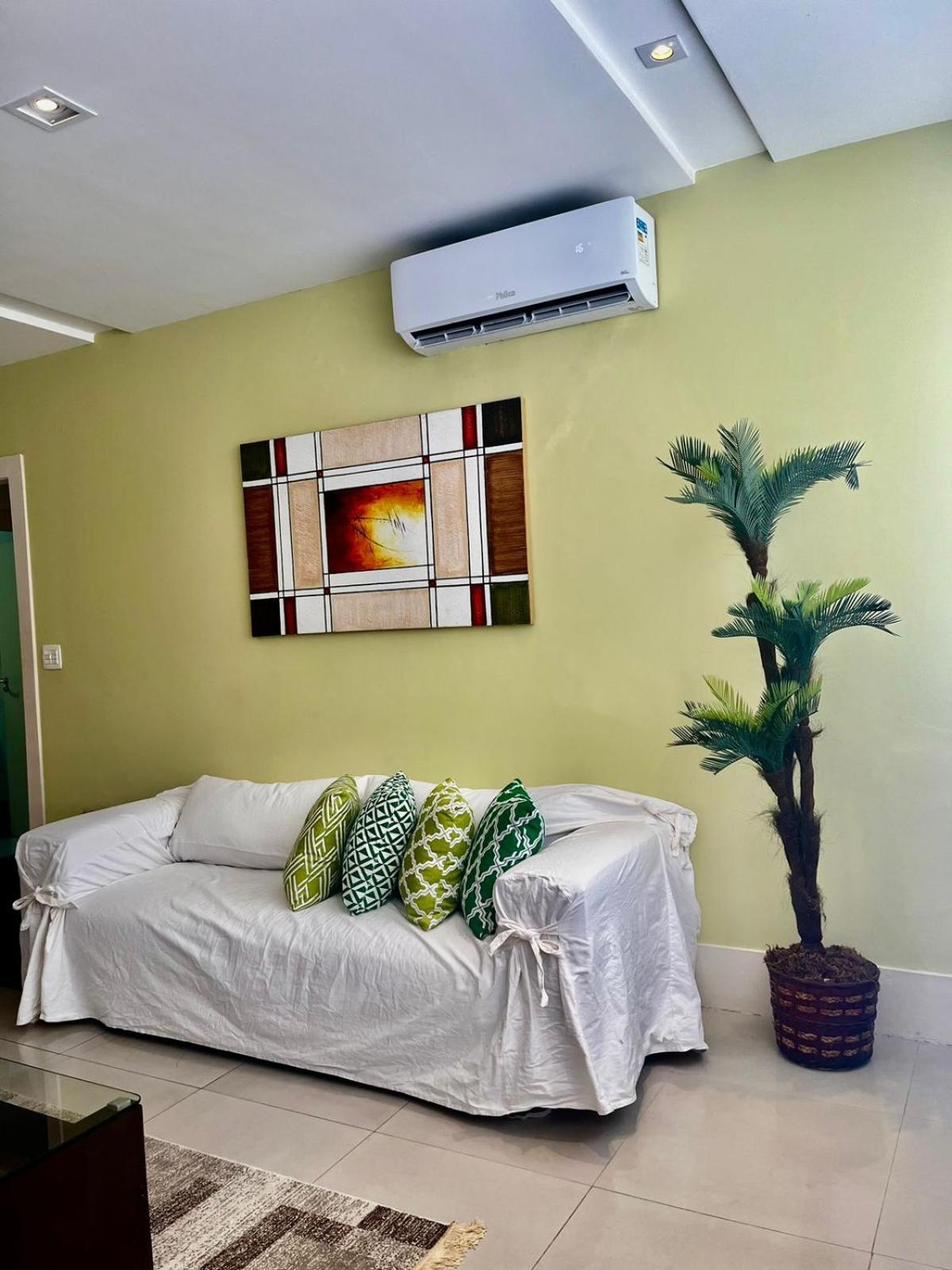 Amplo Apartamento Ipanema