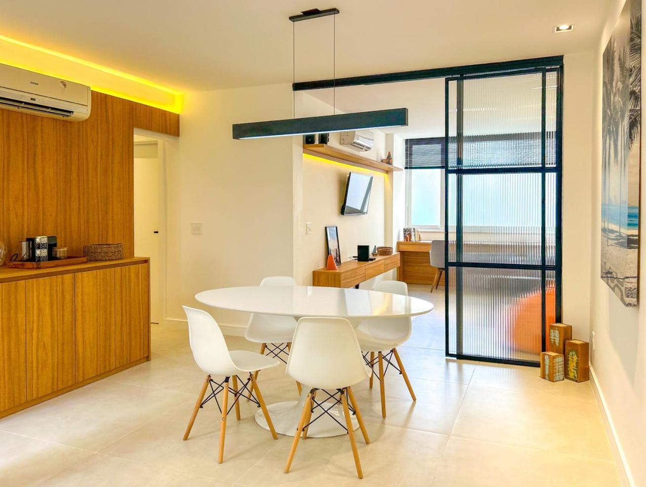 Otimo Apto A 350m Da De Copacabana Rj Apartamento