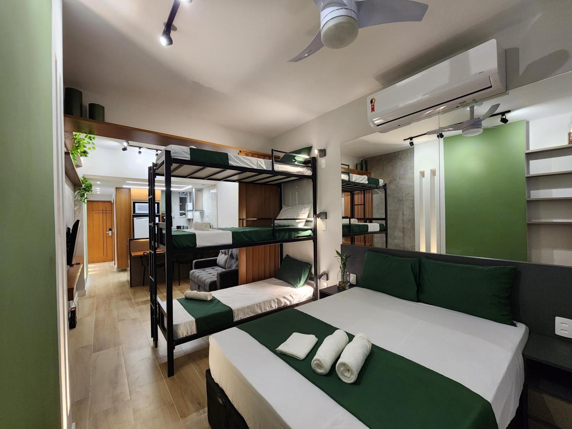 Studio Apto Quadra Da De Copacabana Com Estacionamento Apartment Rio de Janeiro