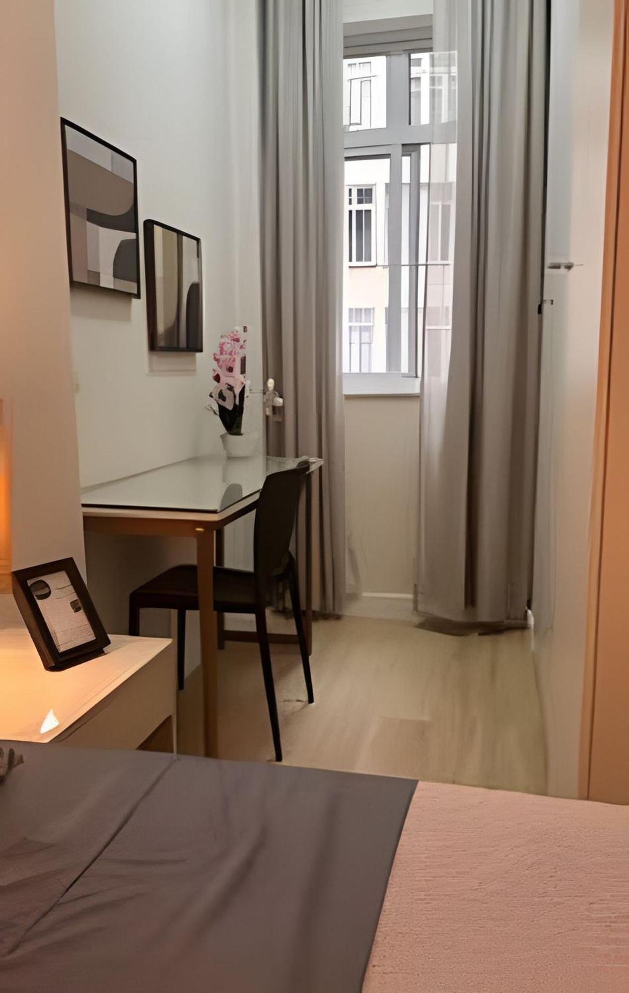 Apto Luxuoso, 50 Mts Da Em Copacabana 6 Apartamento *