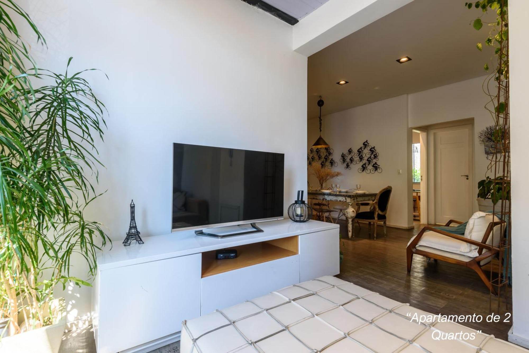 2 Quartos Na Urca Com Vista Baia De Guanabara A 700m Pao De Acucar Com Cozinha Completa E Wi-fi - Bares, Restaurantes E Comercio Local A Poucos Metros Apartamento