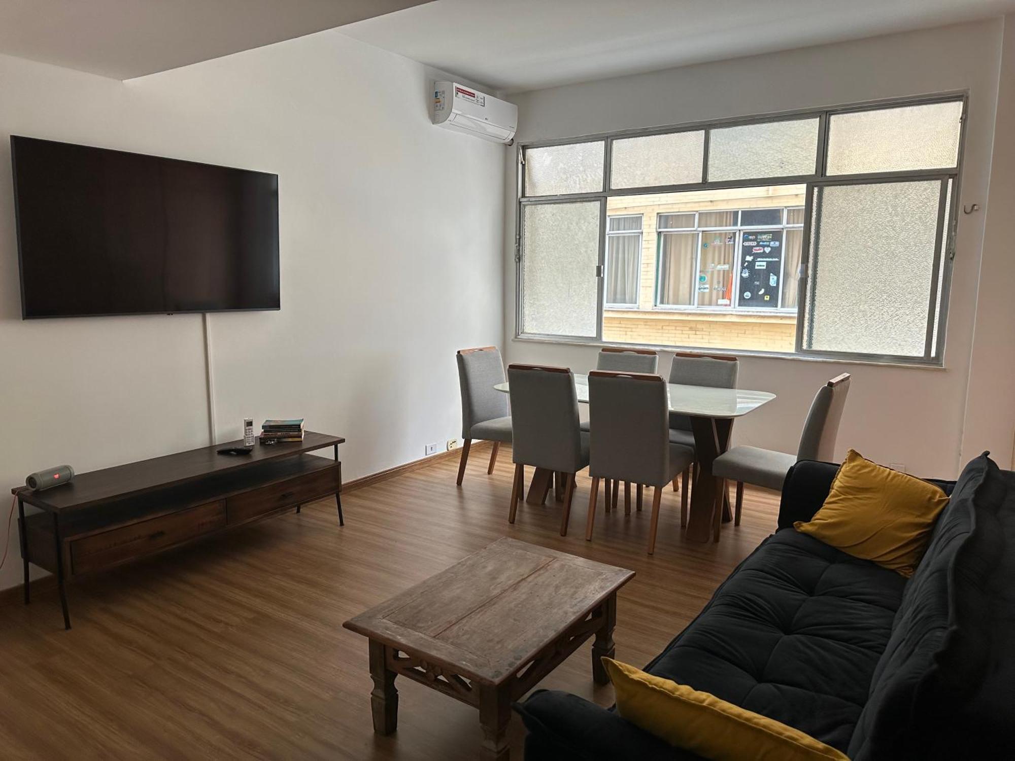 Apartment Copacabana - Avenida Atlantica - *