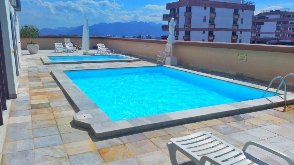 Lindo Apto De 2 Quartos E 2 Banheiros Sociais No Barramares Com Comercio Proximo, Piscina, Quadras, Parquinhos, Brinquedoteca, Emprestimo De Cadeiras E Barracas De Cortesia, Em Frente A Praia, Limpissimo, Com No Rio de Janeiro