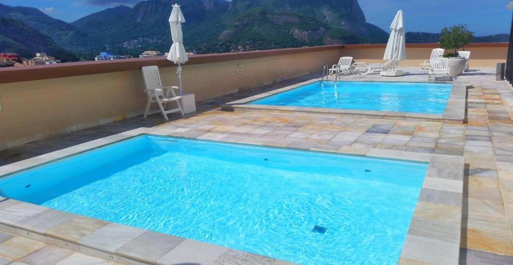 Lindo Apto De 2 Quartos E 2 Banheiros Sociais No Barramares Com Comercio Proximo, Piscina, Quadras, Parquinhos, Brinquedoteca, Emprestimo De Cadeiras E Barracas De Cortesia, Em Frente A Praia, Limpissimo, Com No Apartamento