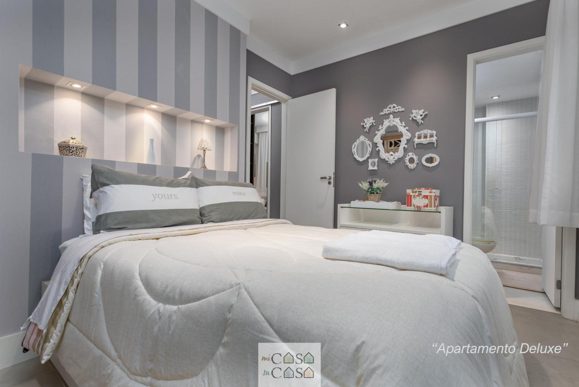 Apartamento 3 Quartos Com Estacionamento Em Com Portaria 24h, Piscina, Sauna E Parquinho Infantil - Com Ar Condicionado, Smartv, Wi-fi 120 Mbps E Cozinha Completa *