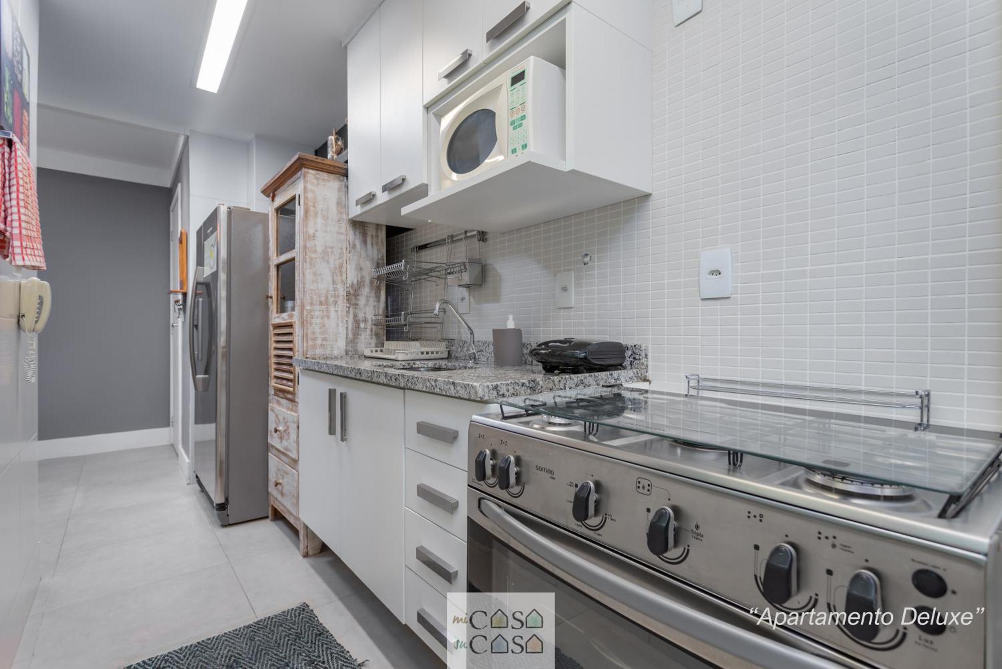 3 Quartos Com Estacionamento Em Com Portaria 24h, Piscina, Sauna E Parquinho Infantil - Com Ar Condicionado, Smartv, Wi-fi 120 Mbps E Cozinha Completa Rio de Janeiro