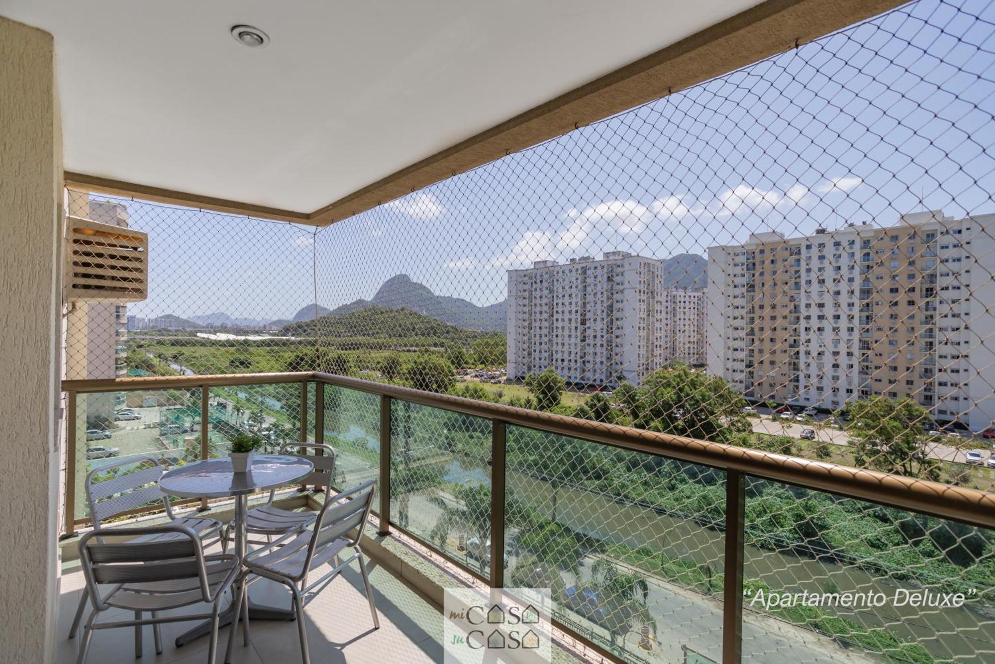Apartamento 3 Quartos Com Estacionamento Em Com Portaria 24h, Piscina, Sauna E Parquinho Infantil - Com Ar Condicionado, Smartv, Wi-fi 120 Mbps E Cozinha Completa