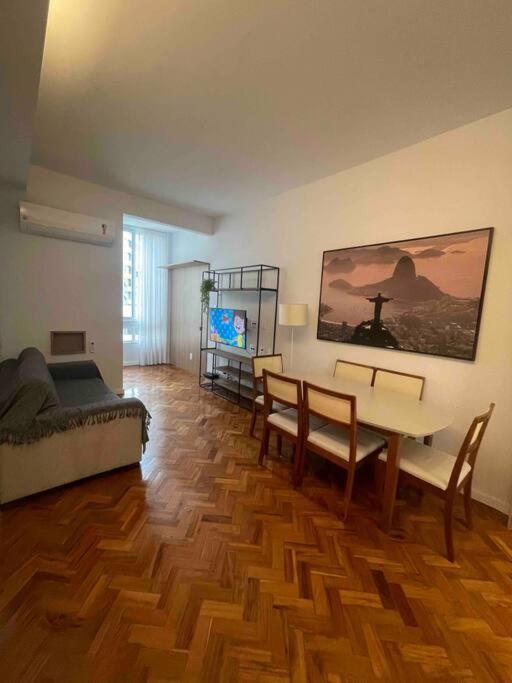 Lindo E Moderno Apartment