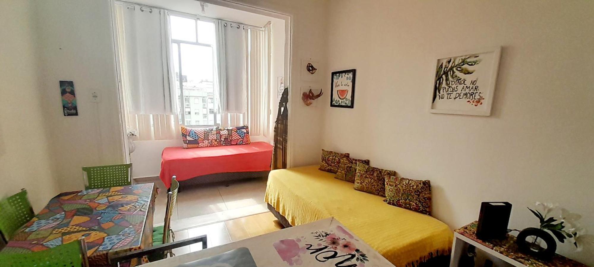 Aconchegante Apartamento Em Copacabana Rj.