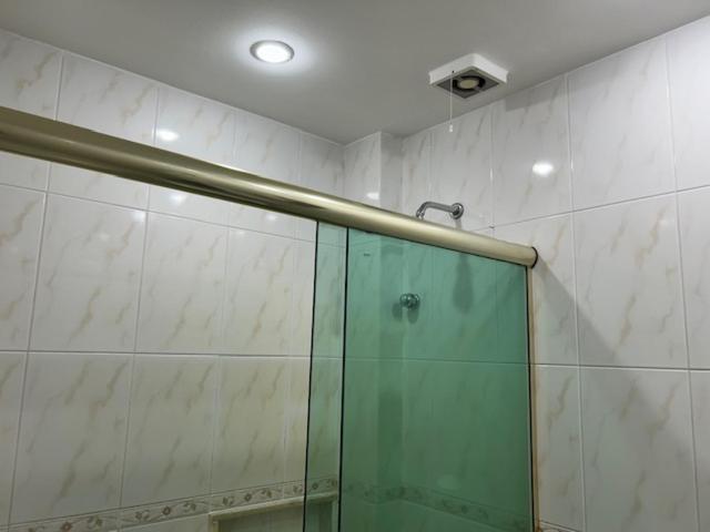 Apartamento Lindo Apto De 2 Quartos E 2 Banheiros Sociais No Barramares Com Comercio Proximo, Piscina, Quadras, Parquinhos, Brinquedoteca, Emprestimo De Cadeiras E Barracas De Cortesia, Em Frente A Praia, Limpissimo, Com No
