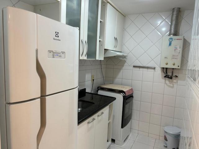 Lindo Apto De 2 Quartos E 2 Banheiros Sociais No Barramares Com Comercio Proximo, Piscina, Quadras, Parquinhos, Brinquedoteca, Emprestimo De Cadeiras E Barracas De Cortesia, Em Frente A Praia, Limpissimo, Com No Rio de Janeiro