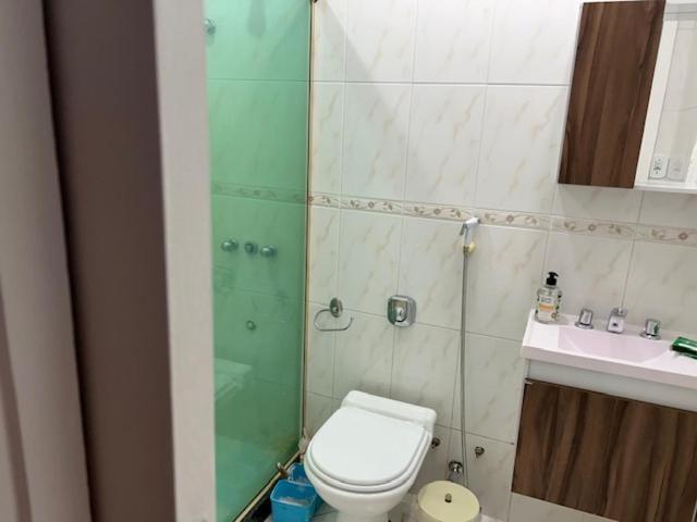 Apartamento Lindo Apto De 2 Quartos E 2 Banheiros Sociais No Barramares Com Comercio Proximo, Piscina, Quadras, Parquinhos, Brinquedoteca, Emprestimo De Cadeiras E Barracas De Cortesia, Em Frente A Praia, Limpissimo, Com No Rio de Janeiro