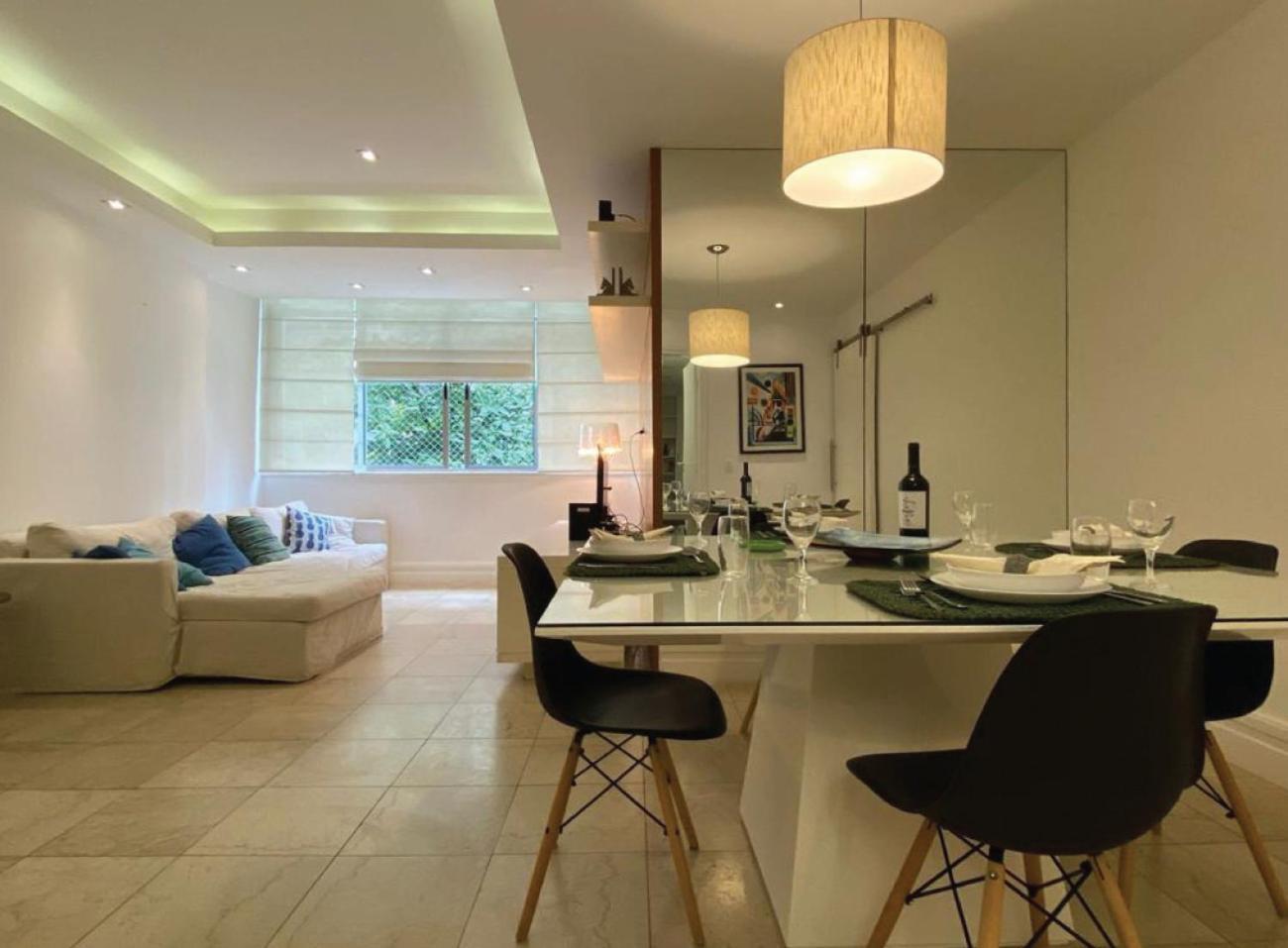 Av Atlantica - 3 Bedroom - Leme Rio de Janeiro