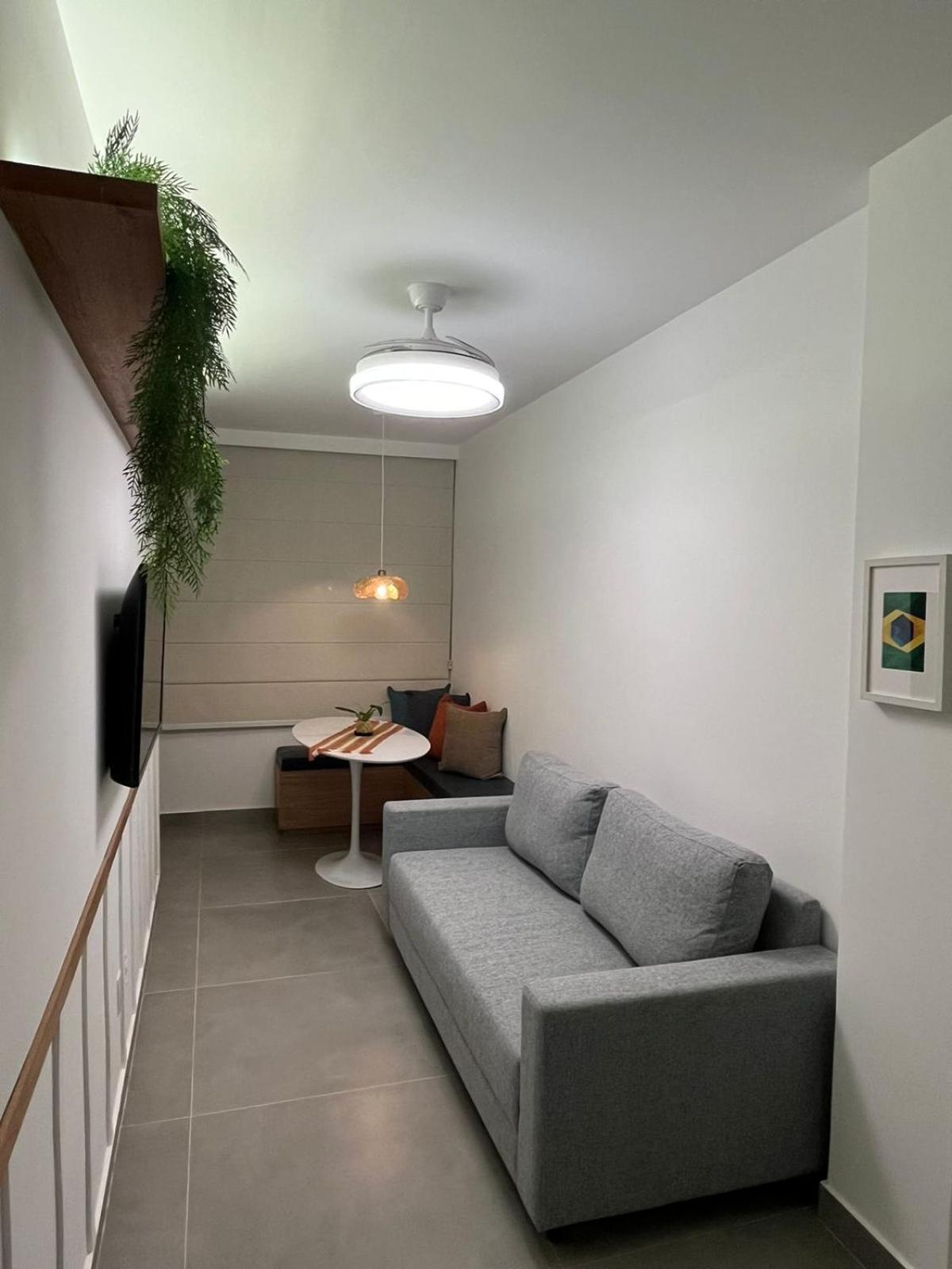 Apartamento Constante Vista Lateral Mar Rio de Janeiro