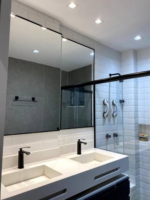 Charmoso Ap: Relaxe Em Localizacao Privilegiada Apartamento *