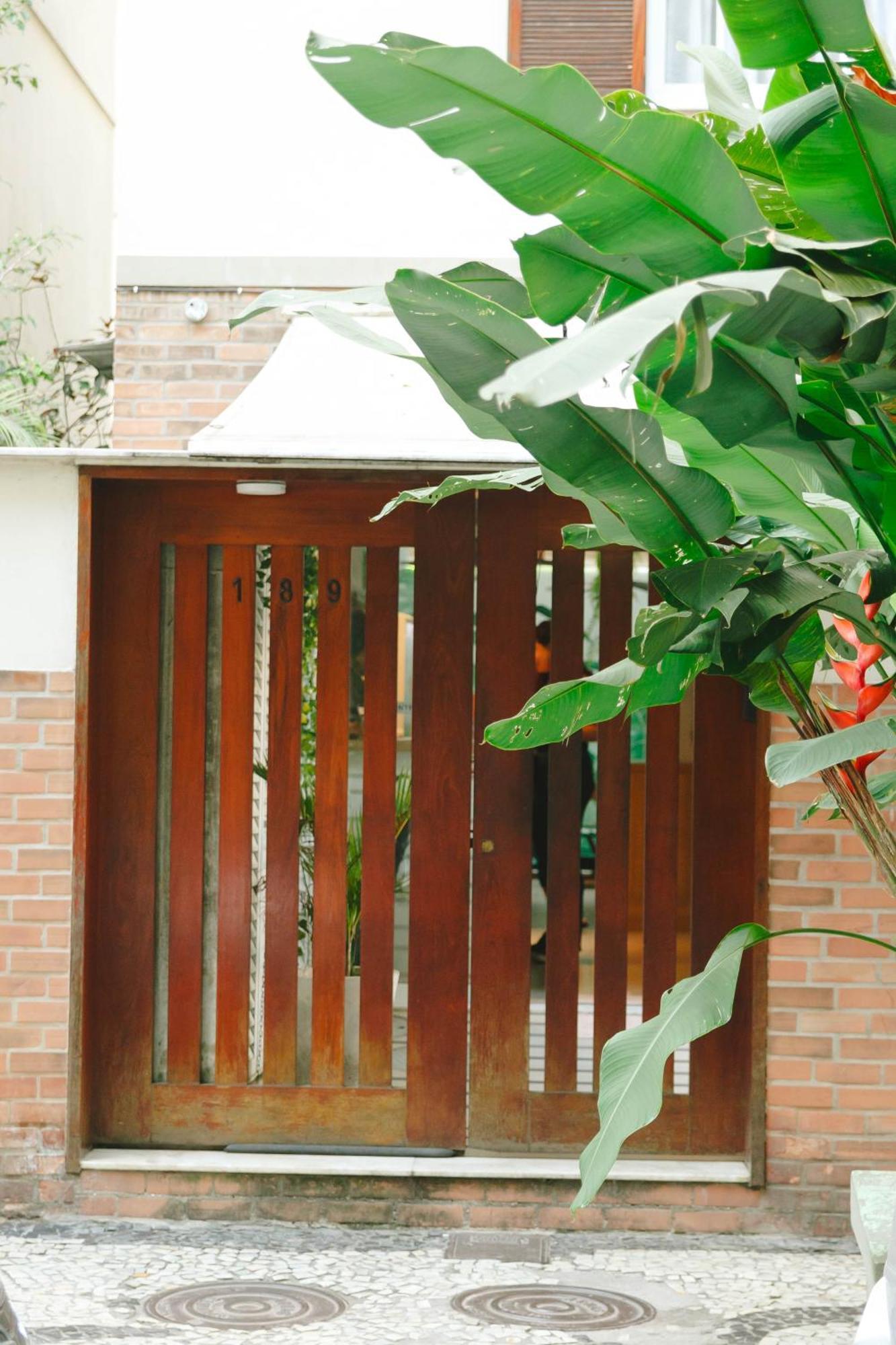 Albergue Palace *