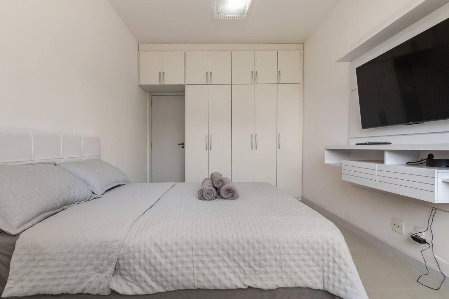 Apartamento Frente Mar Na Barra