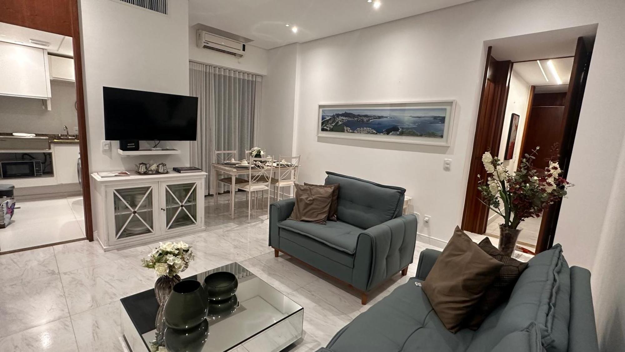 Ipanema Tiffany's 2 Suites. Novo Rio de Janeiro