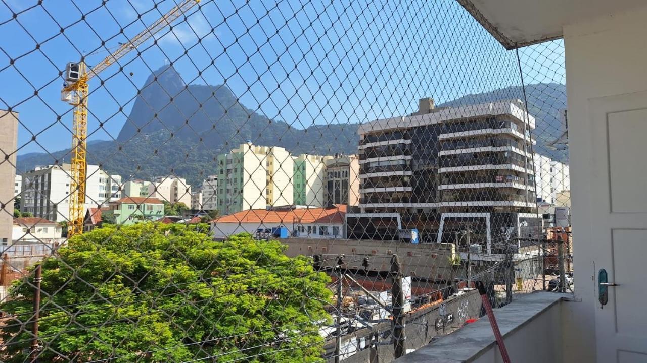 Botafogo *